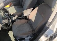 Škoda Octavia Sedan / Limuzína 1,6 l 77 kw