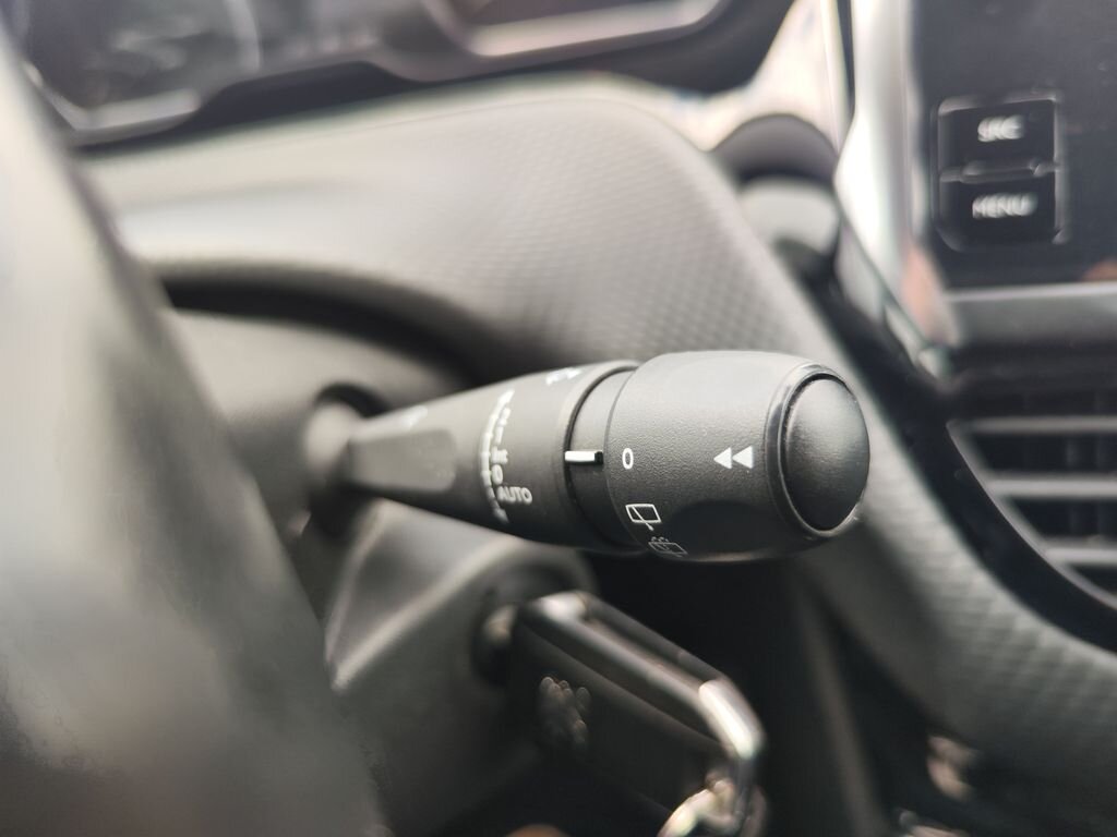 Peugeot 2008 SUV / Terénní 1,2 l 81 kw