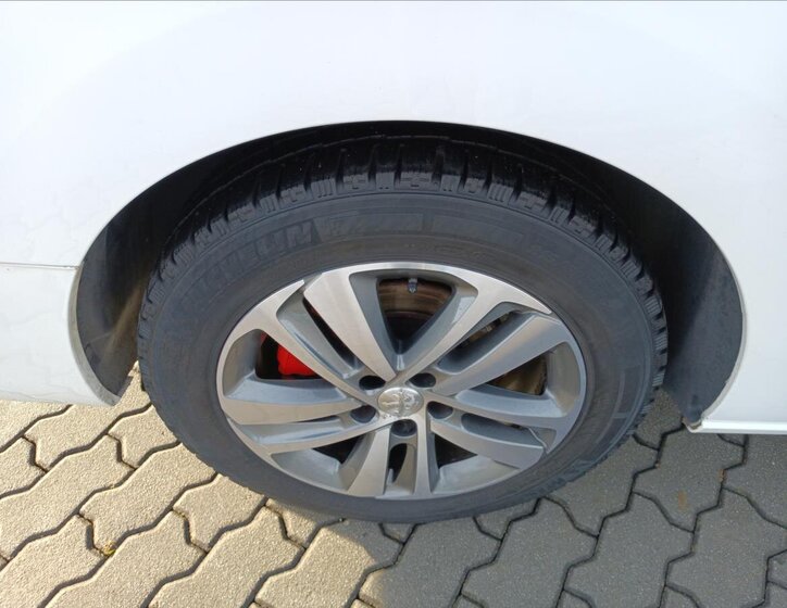 Peugeot Traveller MPV 2,0 l 110 kw