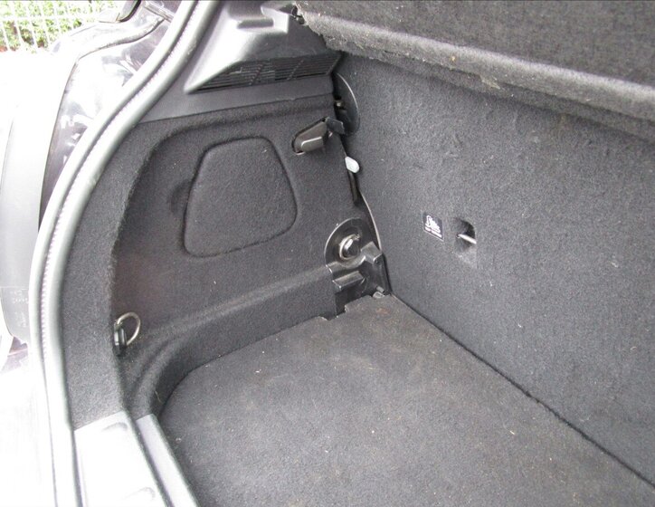 Mini Cooper Hatchback 1,5 l 85 kw