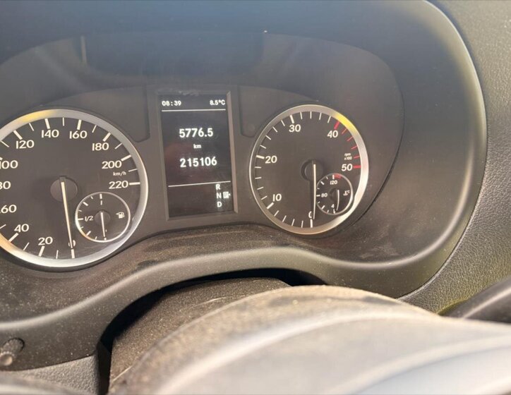 Mercedes-Benz Vito Skříň 2,1 l 100 kw