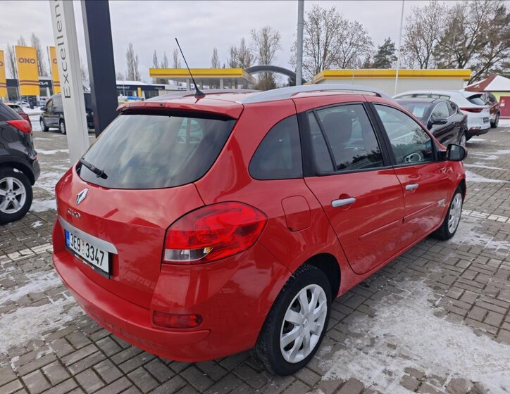 Renault Clio Kombi 1,1 l 55 kw