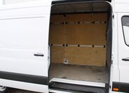 Mercedes-Benz Sprinter 8
