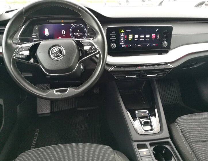 Škoda Octavia Kombi 2,0 l 85 kw