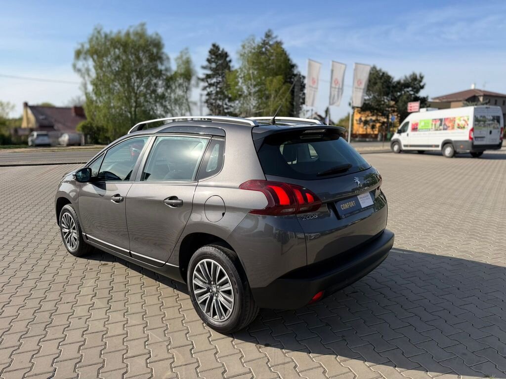 Peugeot 2008 SUV / Terénní 1,2 l 60 kw