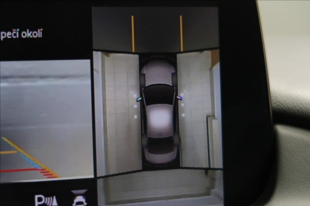 Mazda 6 Sedan / Limuzína 2,5 l 143 kw