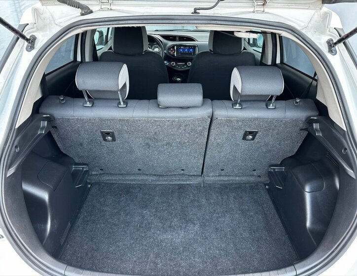 Toyota Yaris Kombi 1,5 l 54 kw