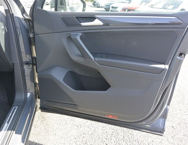 Volkswagen Tiguan SUV / Terénní 1,5 l 110 kw