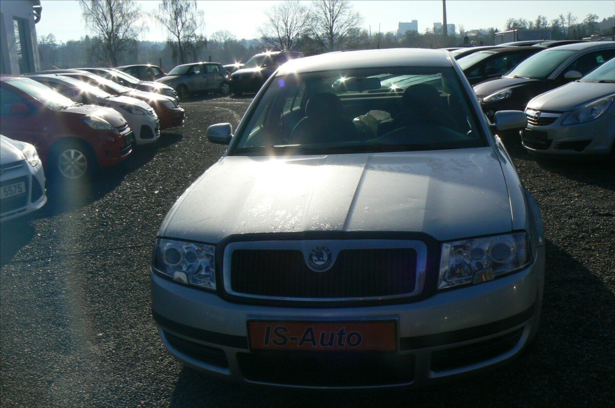Škoda Superb Sedan 1,9 l 74 kw