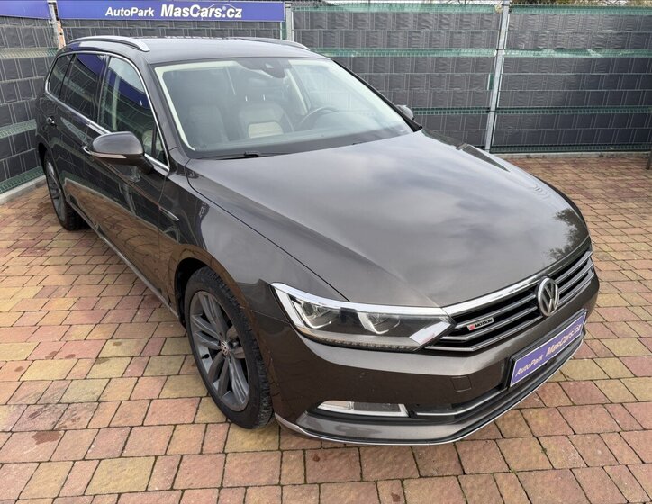 Volkswagen Passat Kombi 2,0 l 140 kw