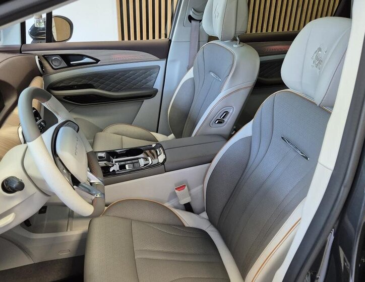 Dongfeng U-Tour MPV 1,5 l 130 kw