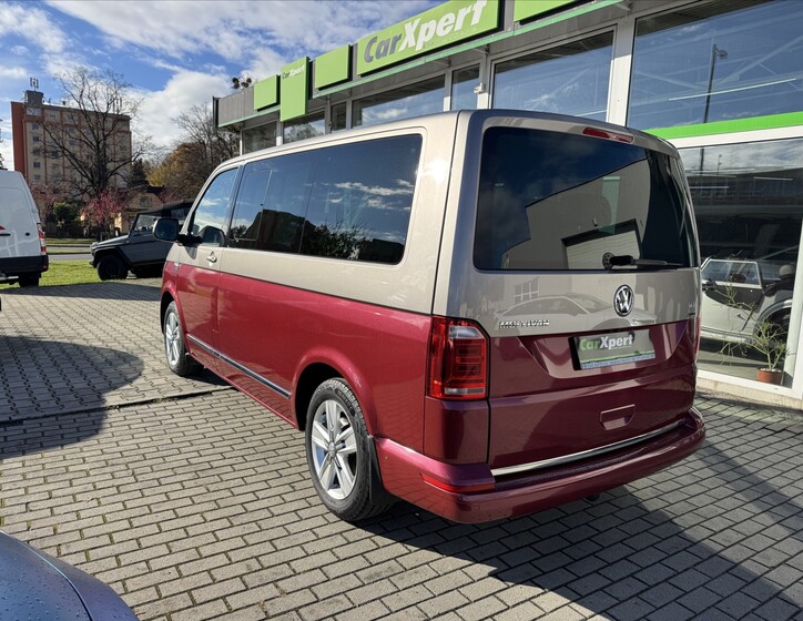 Volkswagen Multivan 5