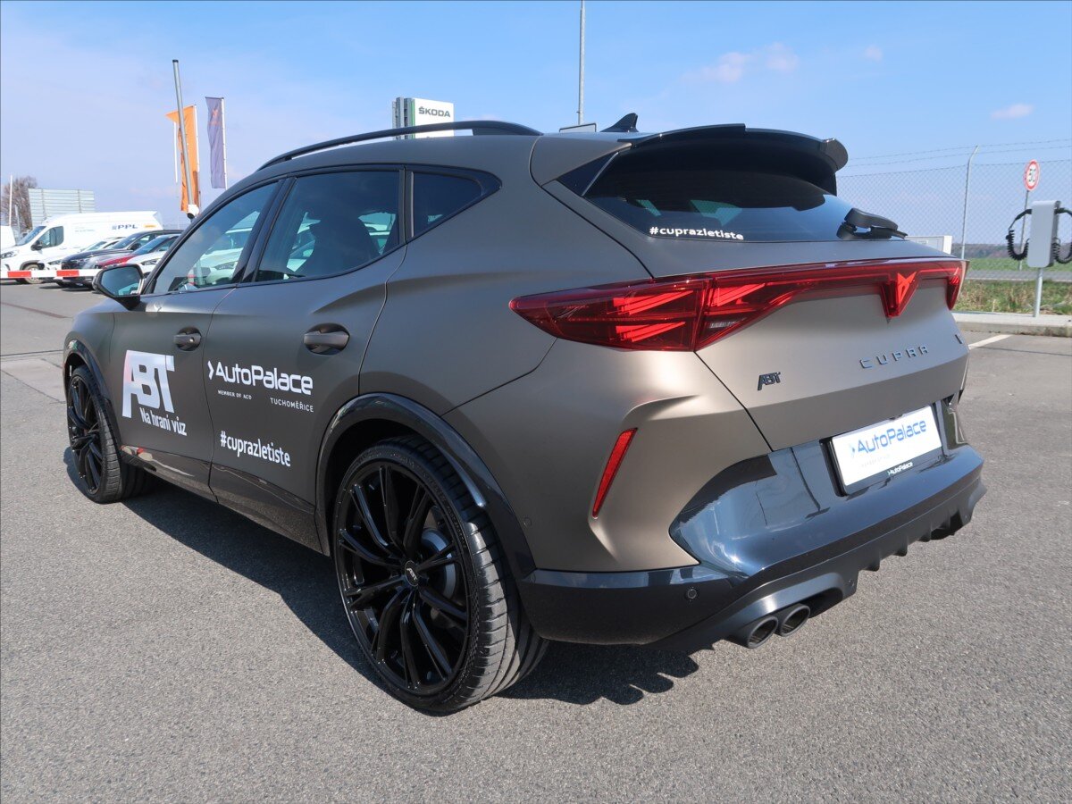Cupra Formentor SUV / Terénní 2,0 l 294 kw