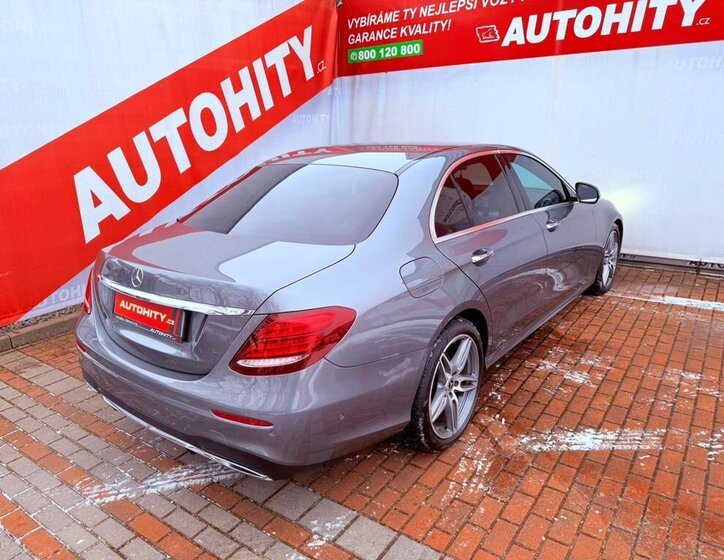 Mercedes-Benz Třídy E 7