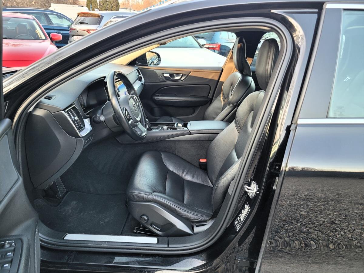 Volvo V60 Kombi 2,0 l 251 kw