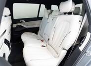 BMW X7 22