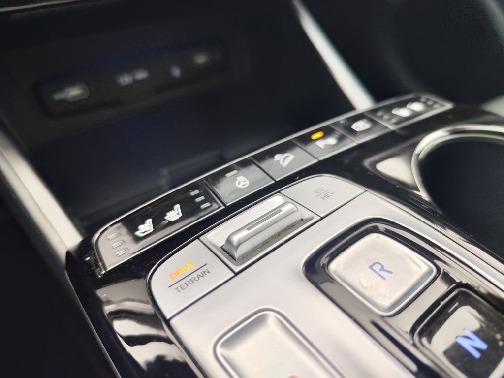 Hyundai Tucson SUV 1,6 l 195 kw