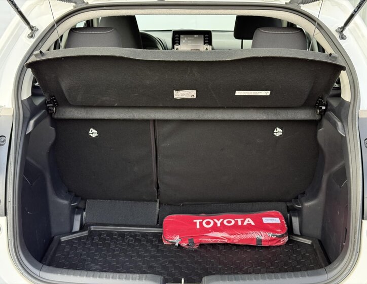 Toyota Yaris Hatchback 1,5 l 68 kw