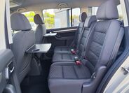 Volkswagen Touran 11