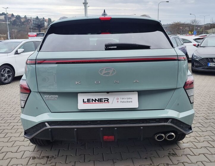 Hyundai Kona SUV / Terénní 1,6 l 146 kw