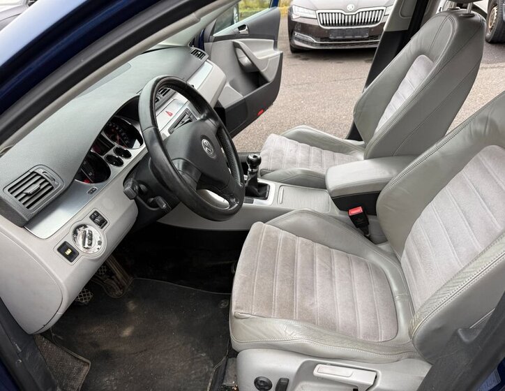 Volkswagen Passat Kombi 2,0 l 103 kw