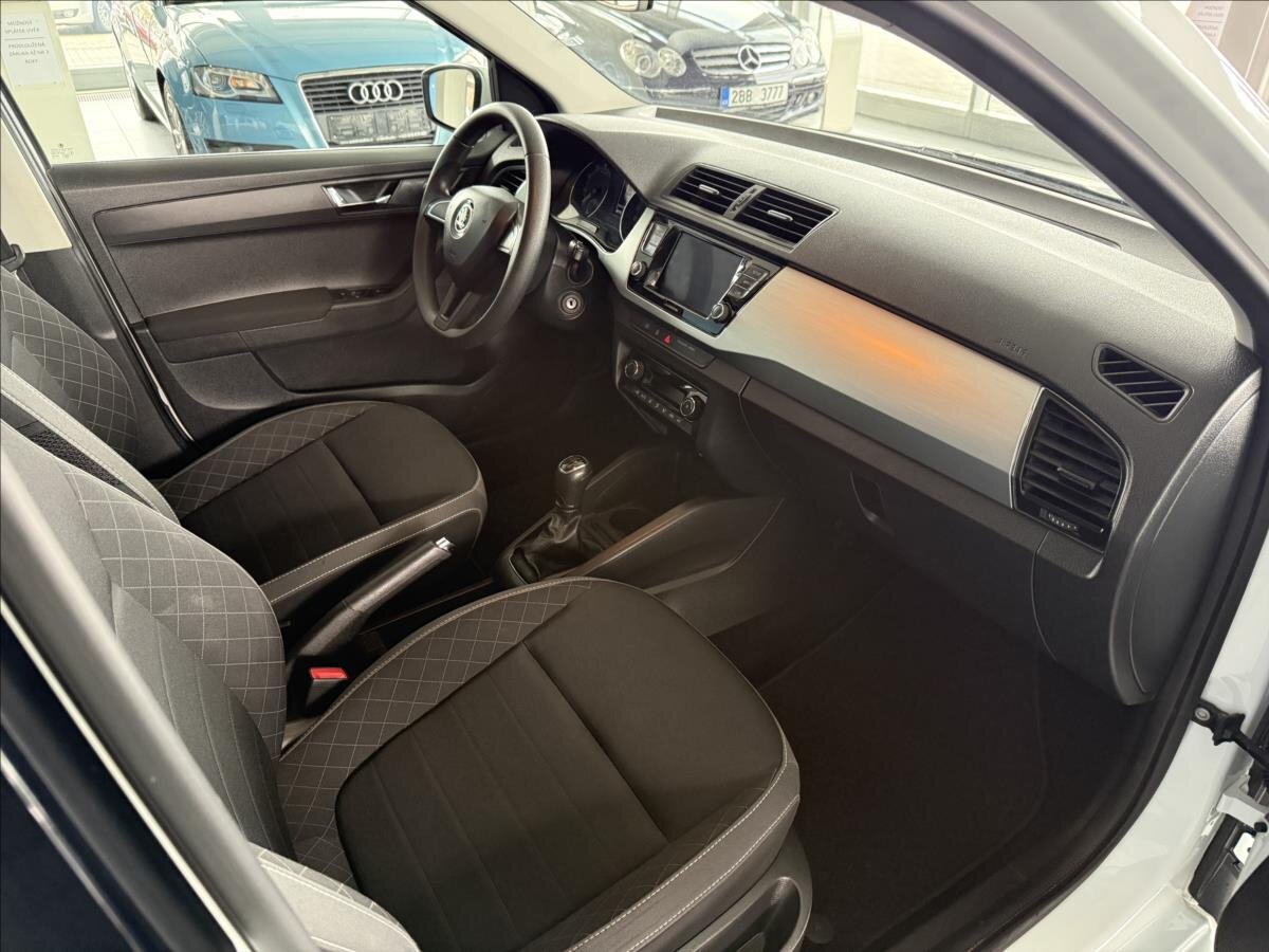 Škoda Fabia Hatchback 999,0 55 kw
