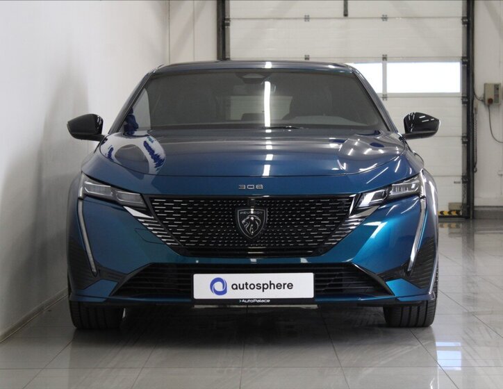 Peugeot 308 Hatchback 1,2 l 96 kw