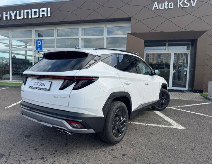 Hyundai Tucson SUV 1,6 l 110 kw
