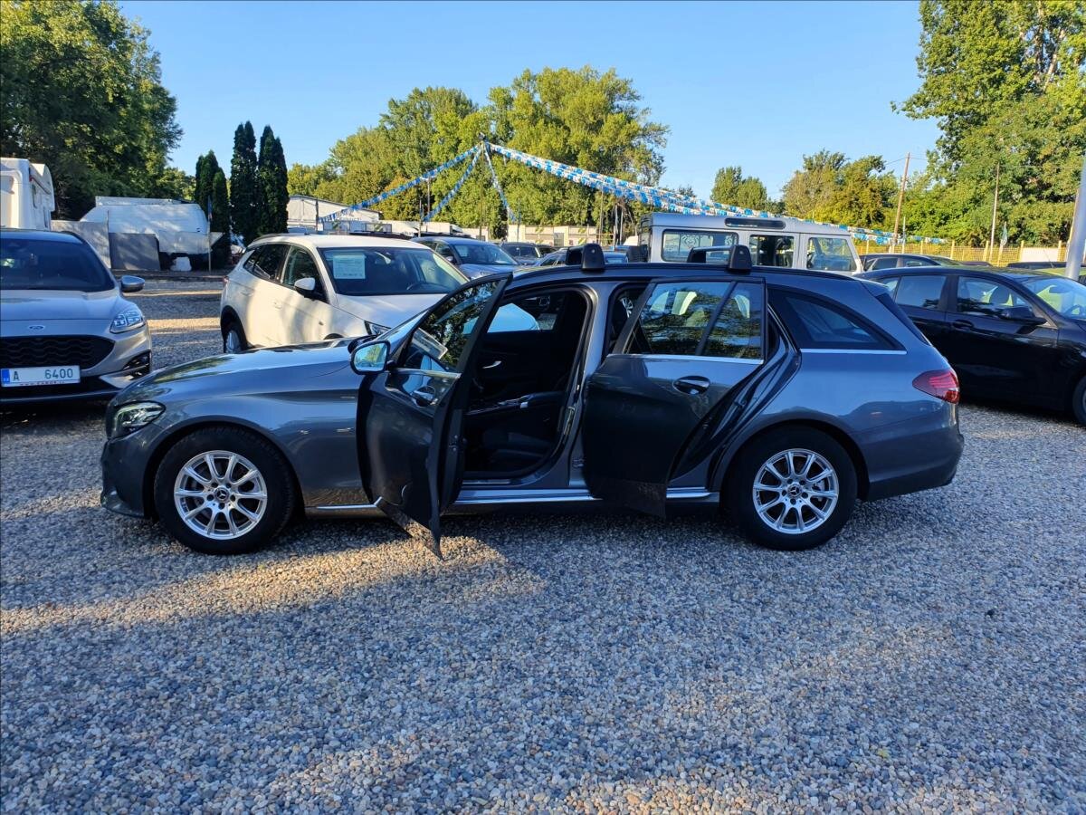Mercedes-Benz Třídy C Kombi 1,6 l 90 kw