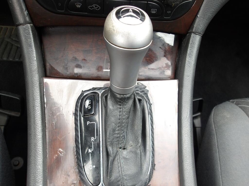 Mercedes-Benz Třídy C Kombi 2,1 l 105 kw