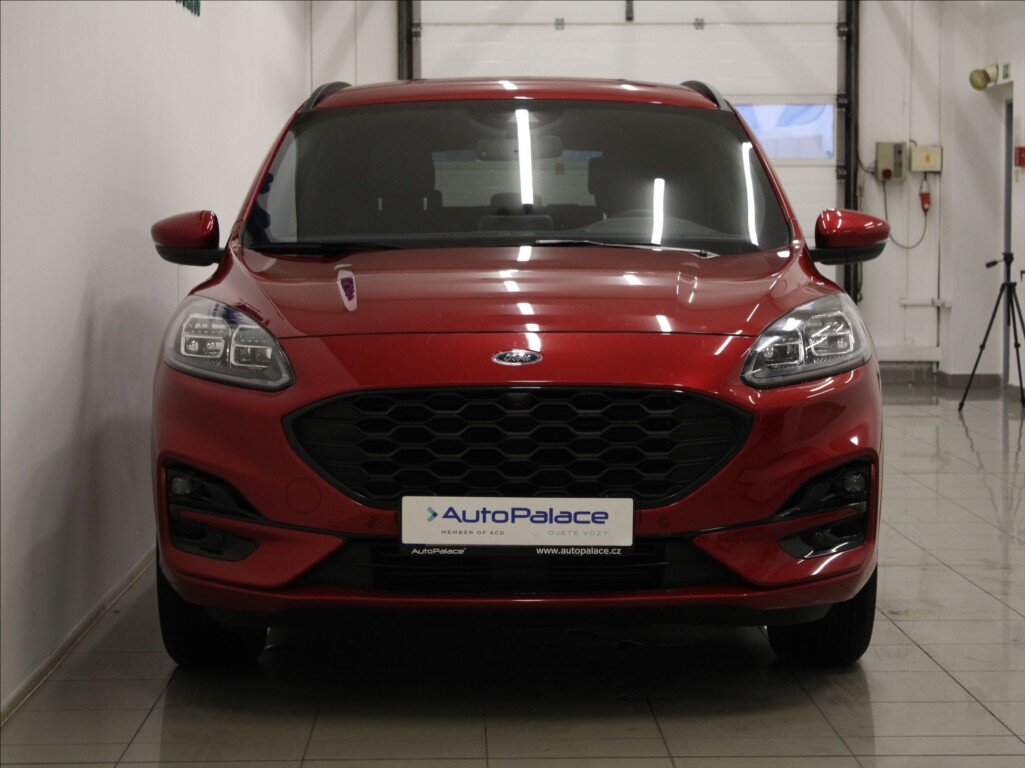 Ford Kuga SUV 1,5 l 110 kw