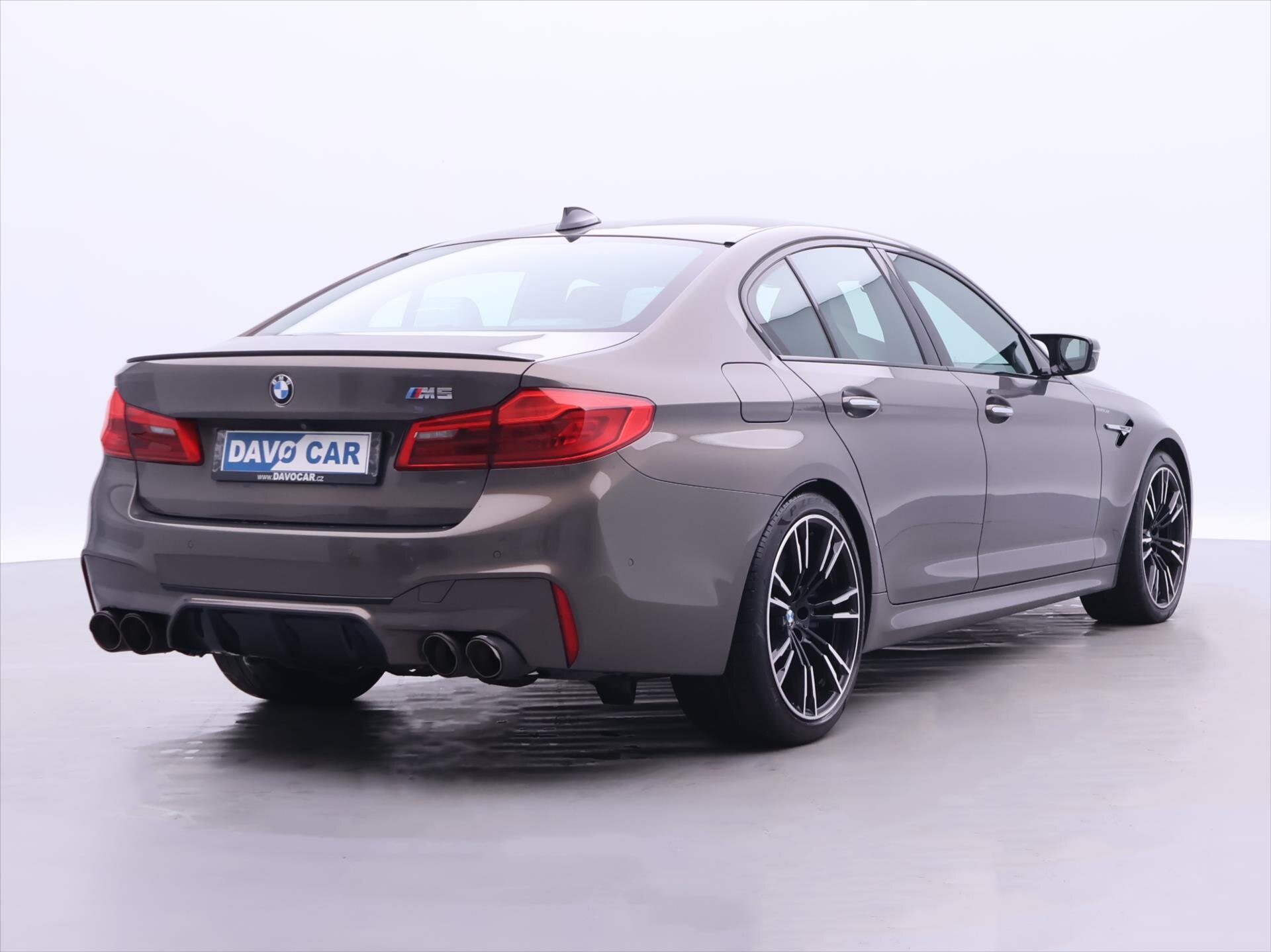 BMW M5 Sedan 4,4 l 441 kw