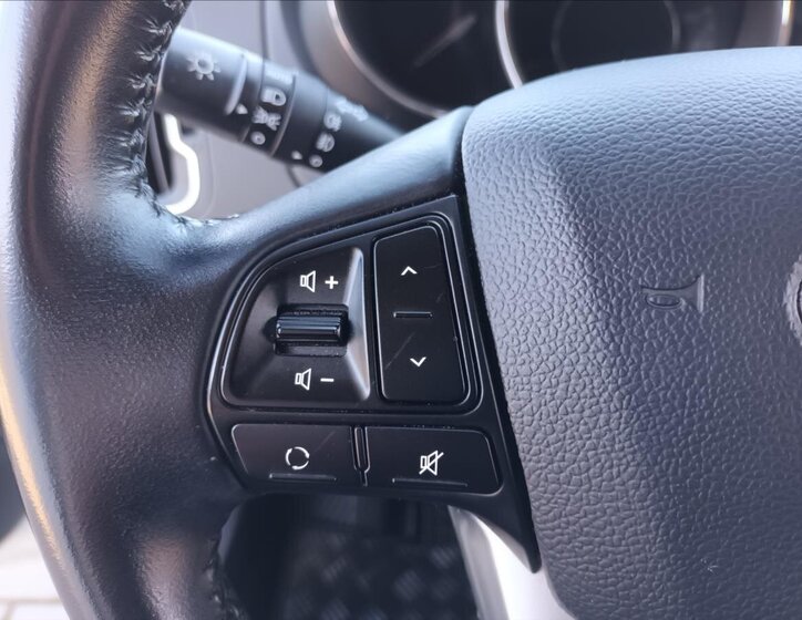 KIA Rio Hatchback 1,2 l 62 kw