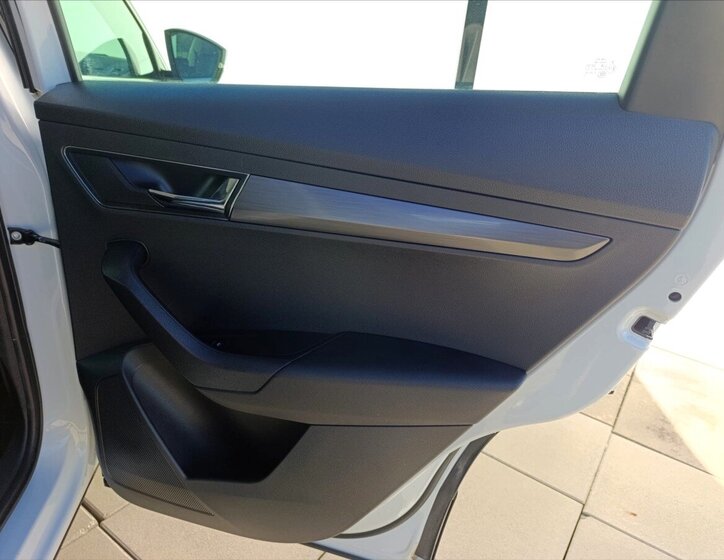 Škoda Karoq SUV / Terénní 2,0 l 110 kw