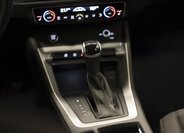 Audi Q3 SUV / Terénní 1,5 l 110 kw