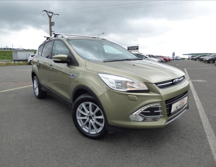 Ford Kuga 1