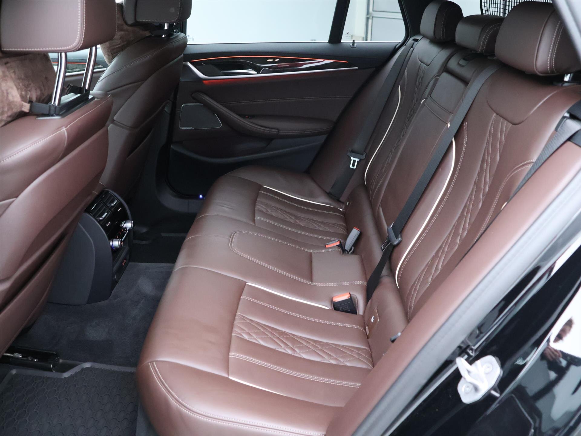 BMW Řada 5 Kombi 3,0 l 250 kw