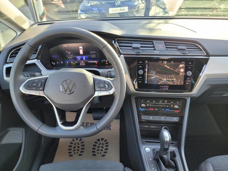 Volkswagen Touran MPV 1,5 l 110 kw