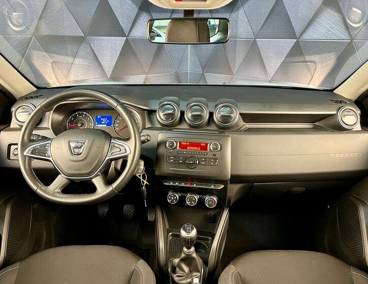 Dacia Duster SUV 1,6 l 84 kw