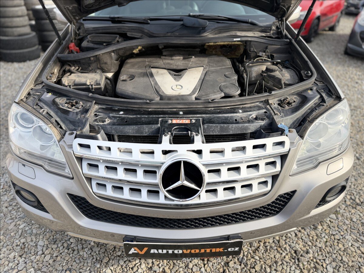 Mercedes-Benz Třídy M Kombi 3,0 l 165 kw