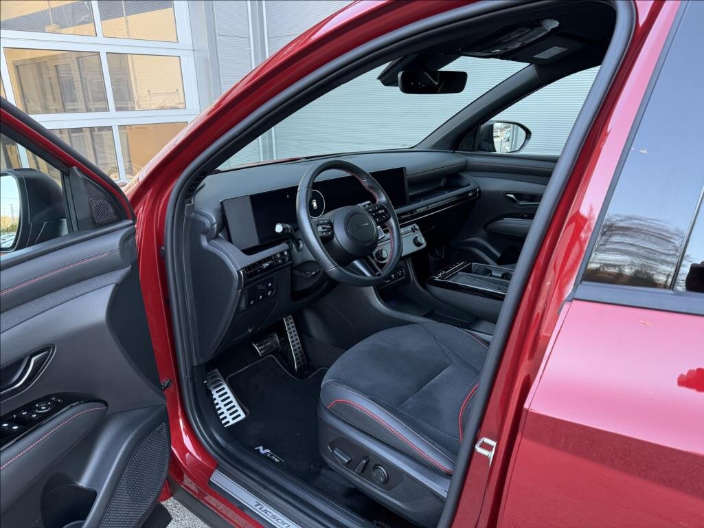 Hyundai Tucson SUV 1,6 l 158 kw