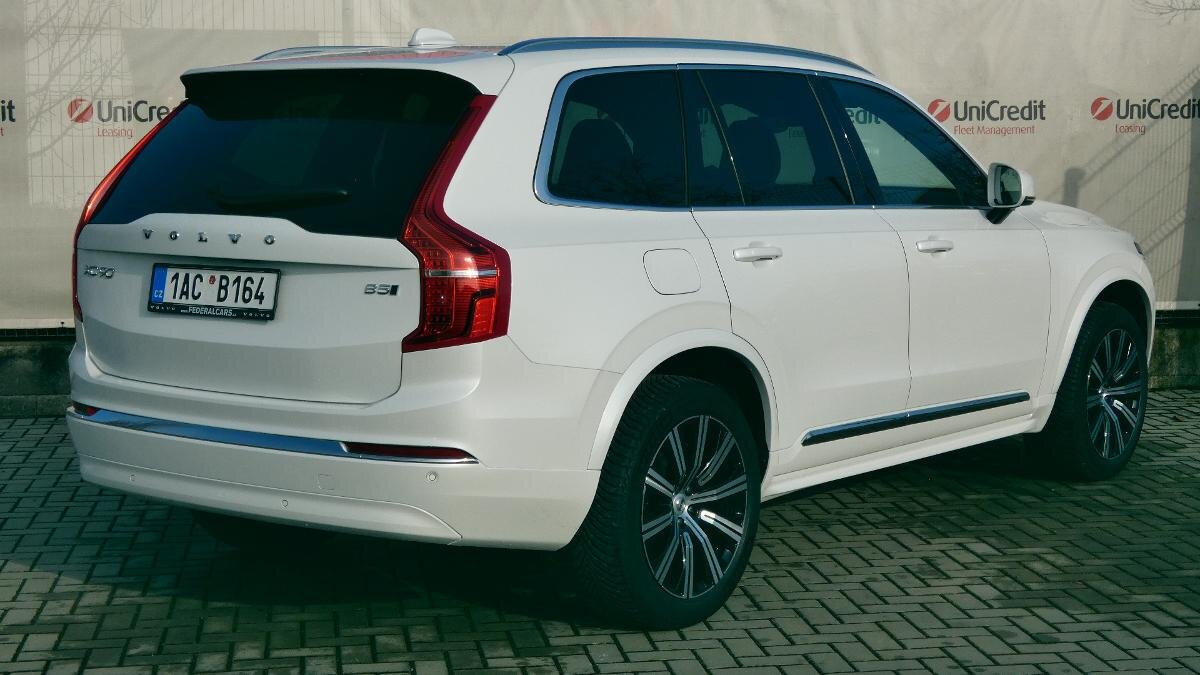 Volvo XC90 SUV / Terénní 2,0 l 173 kw