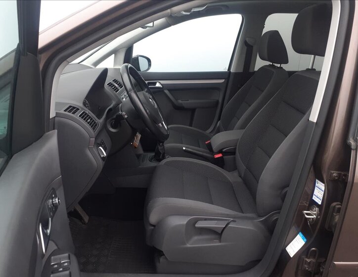 Volkswagen Touran MPV 2,0 l 103 kw