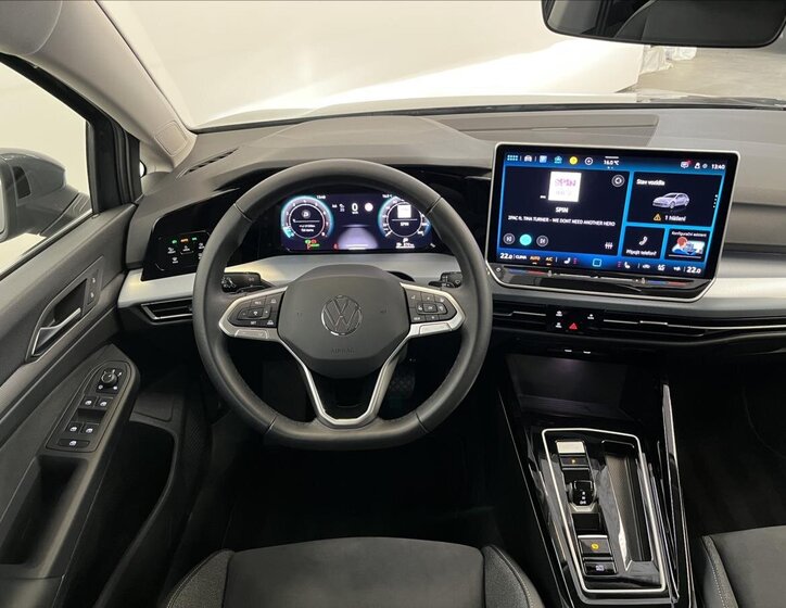 Volkswagen Golf Kombi 1,5 l 110 kw