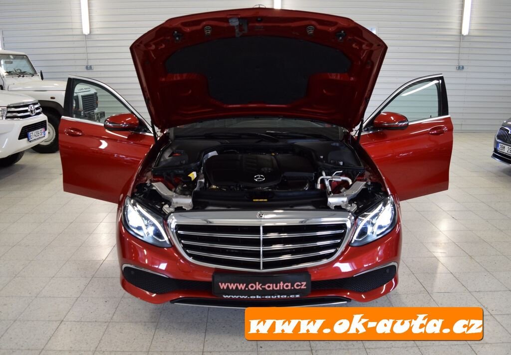 Mercedes-Benz Třídy E Sedan 0,0 110 kw