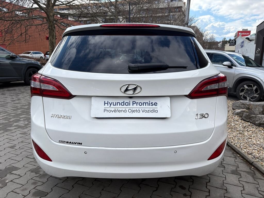 Hyundai i30 Kombi 1,6 l 99 kw