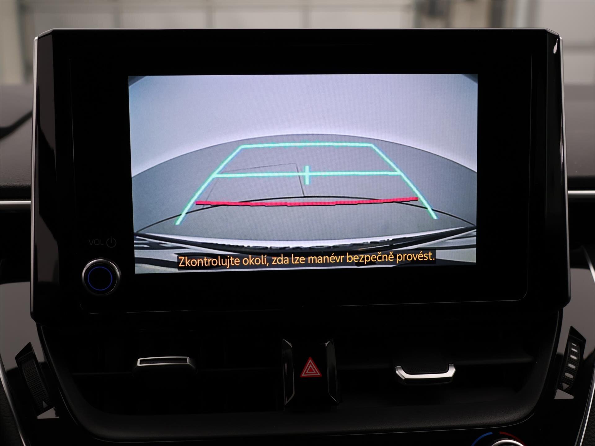 Toyota Corolla Sedan / Limuzína 1,5 l 92 kw