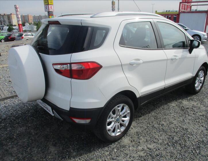 Ford EcoSport 5