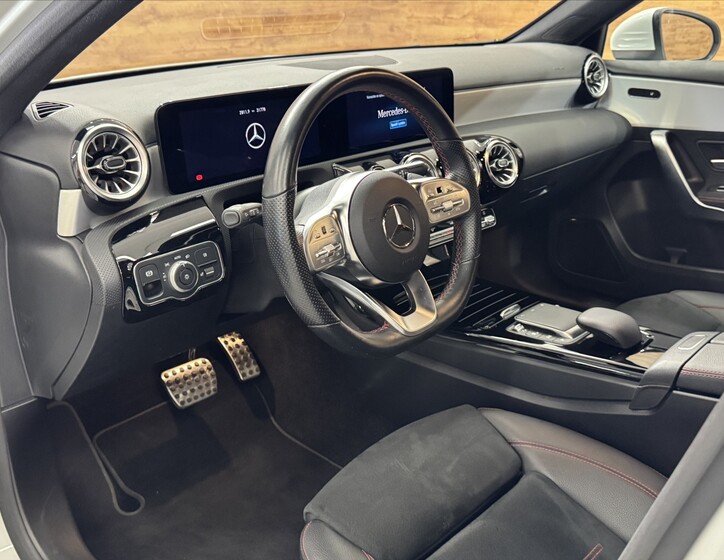 Mercedes-Benz Třídy A 9