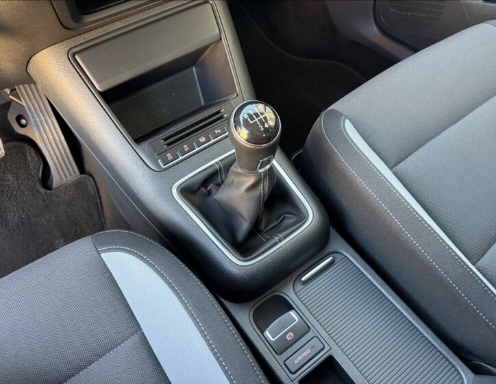 Volkswagen Tiguan SUV / Terénní 2,0 l 81 kw